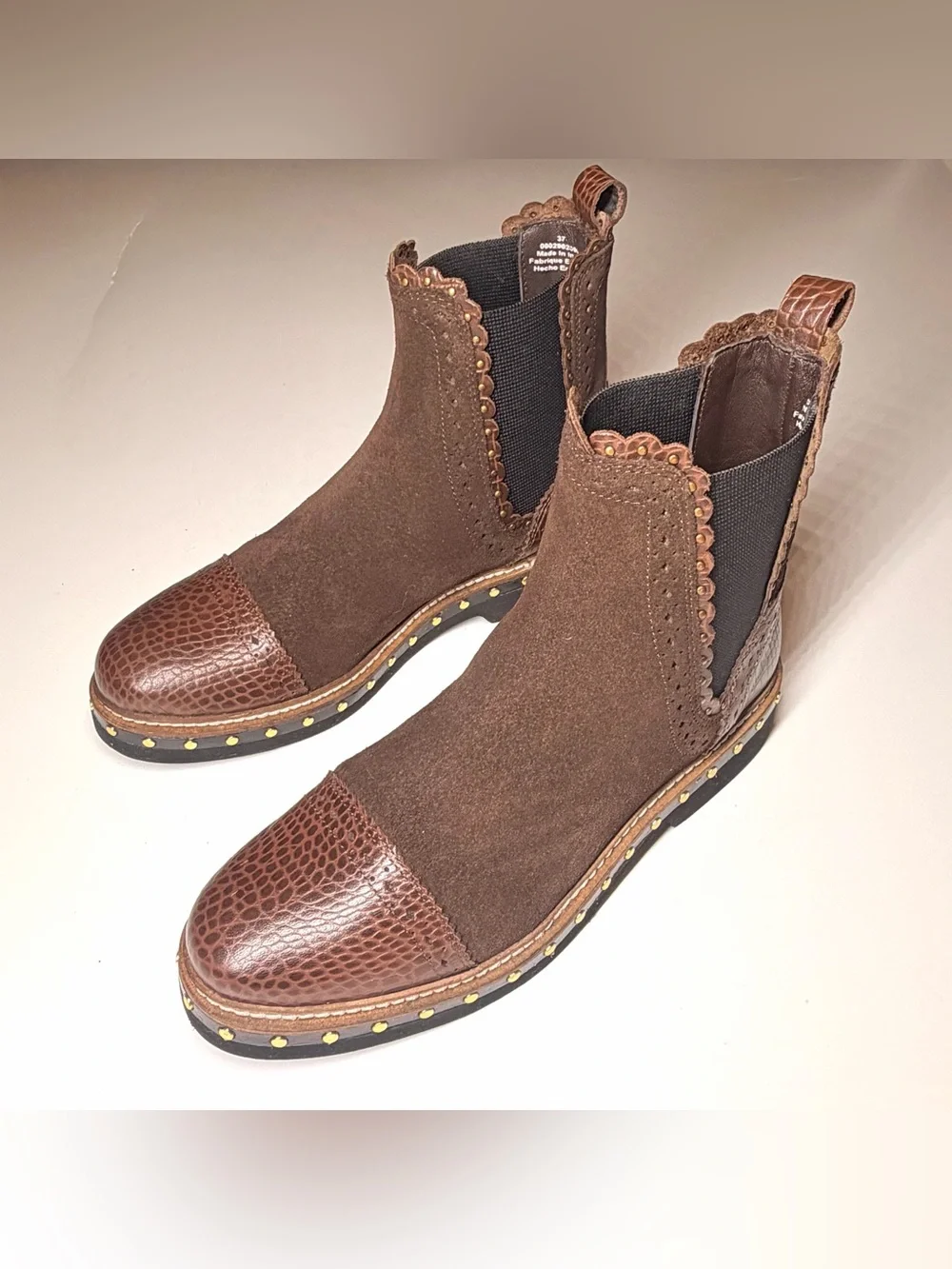 Free People Women’s Atlas Chelsea Boot Chocolate Brown Studded Size- 37 Us 7